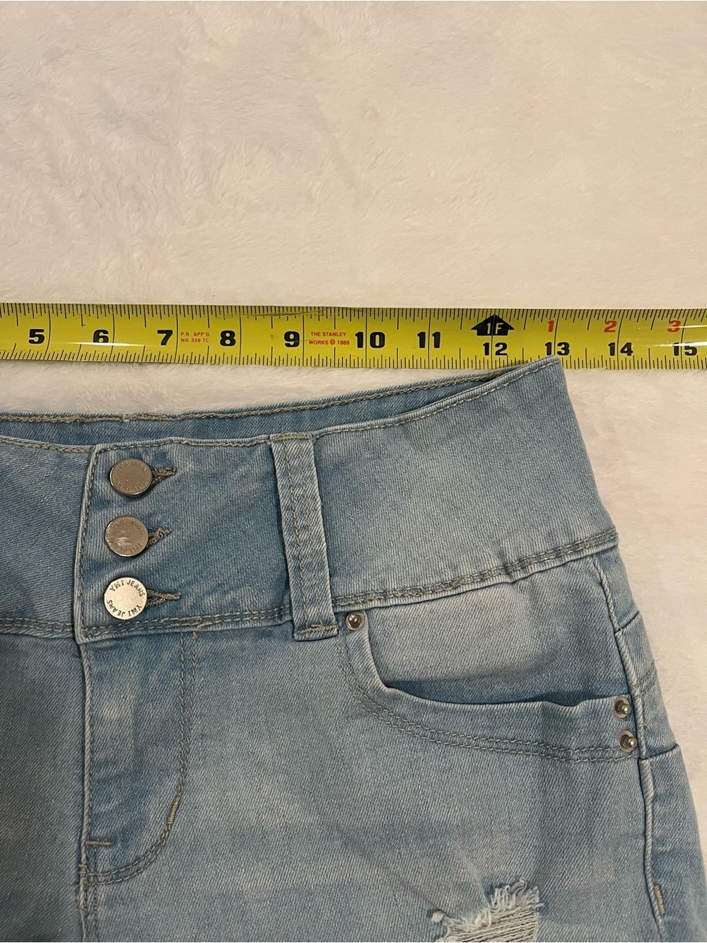 YMI Wanna Betta Butt High Rise Distressed Denim Shorts - Size 3/26 Juniors - Picture 6 of 8